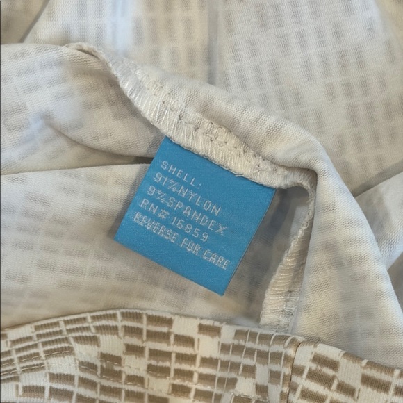 J. McLaughlin Tan & White Durham Ruffle Top Size M - Picture 6 of 6